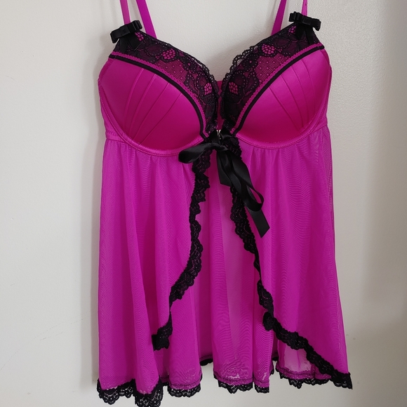 La SENZA Other - HOLD! NWOT🍒Lingerie, La senza, Small, US 32B